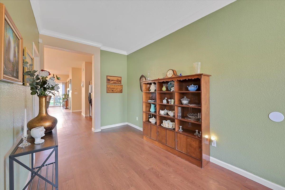 327 Mosburg Loop