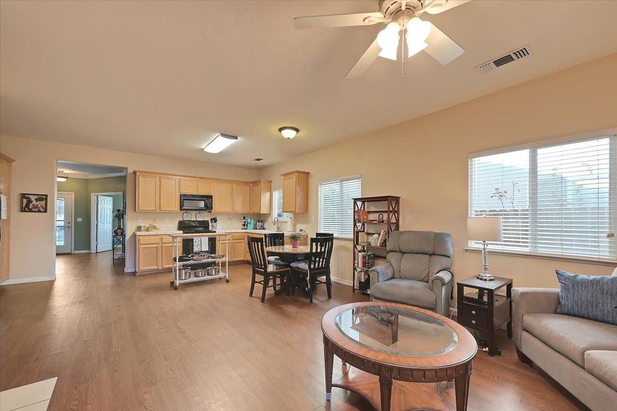 327 Mosburg Loop