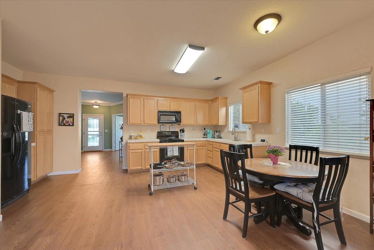 327 Mosburg Loop