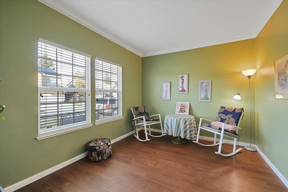 327 Mosburg Loop