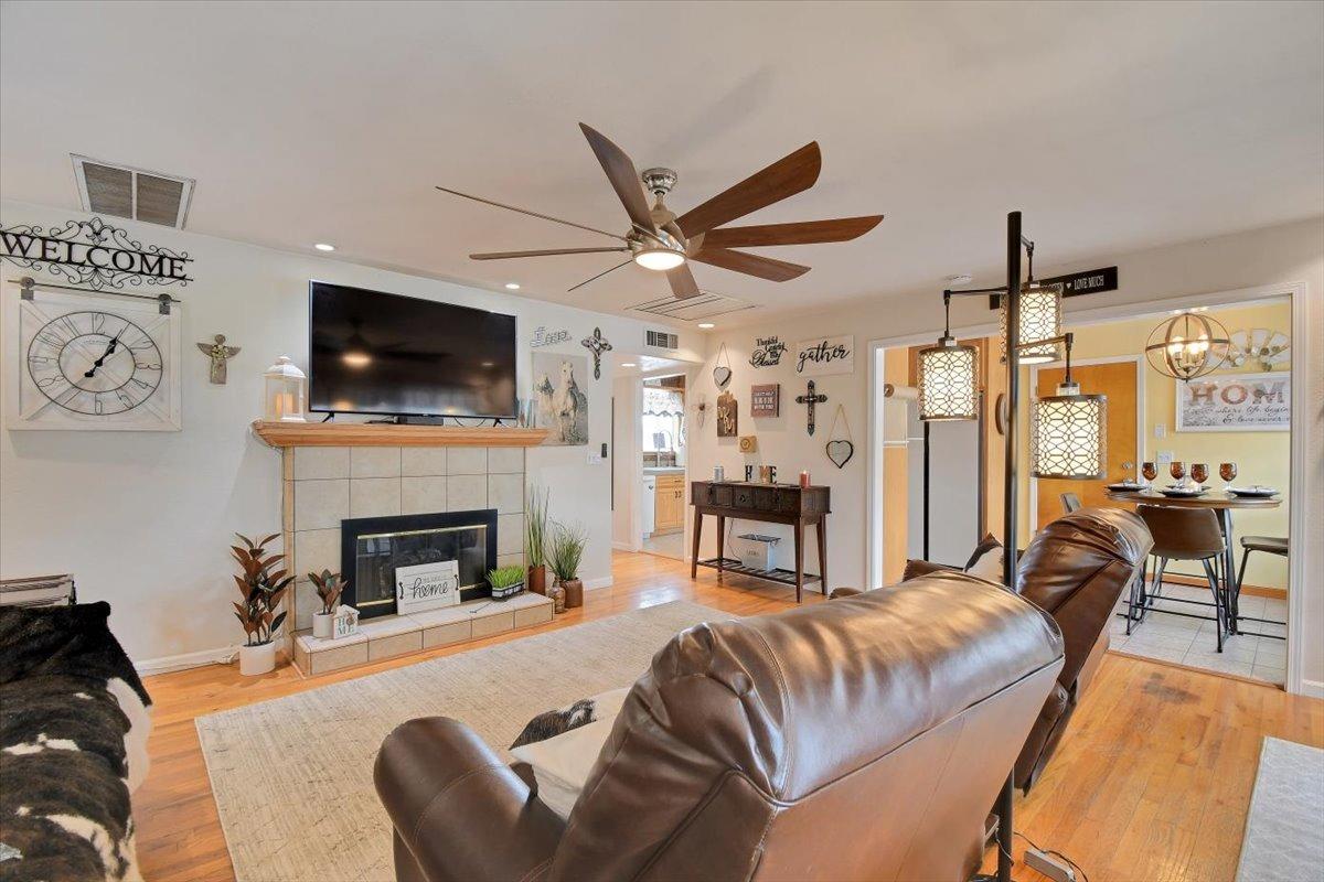 2649 Franklin Road