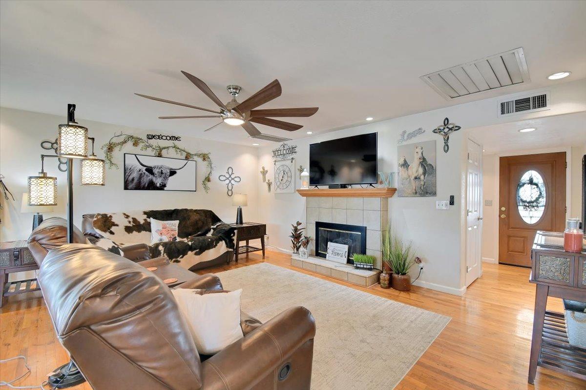 2649 Franklin Road