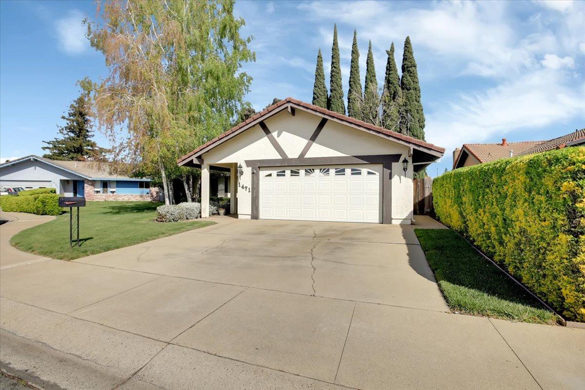 1471 Mirada Circle