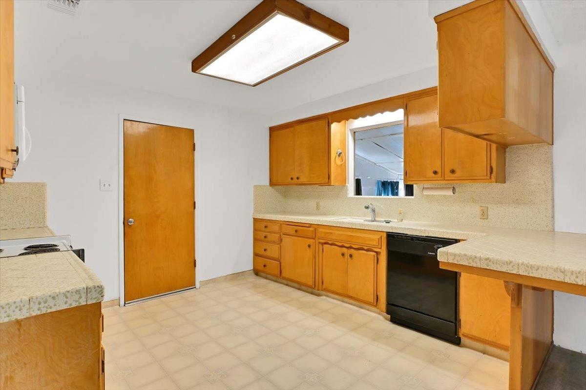 12661 Shorthorn Road