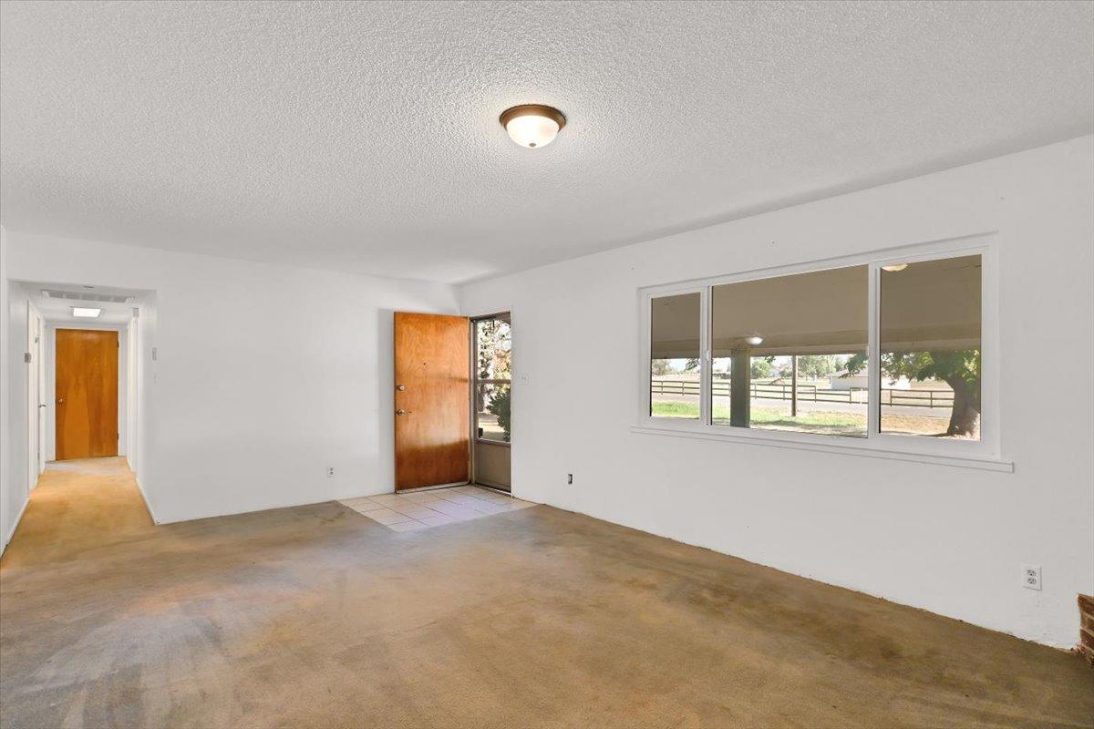 12661 Shorthorn Road