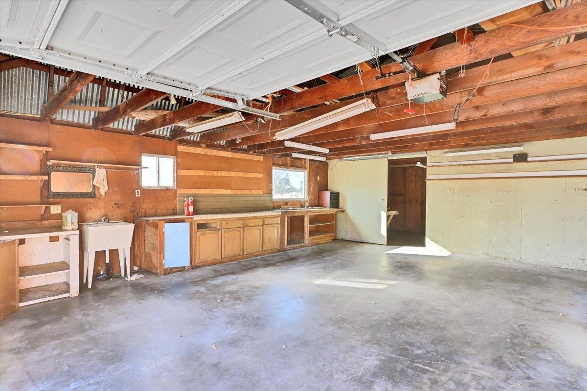 12661 Shorthorn Road