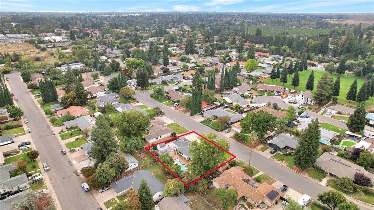 1571 Holly Tree Drive