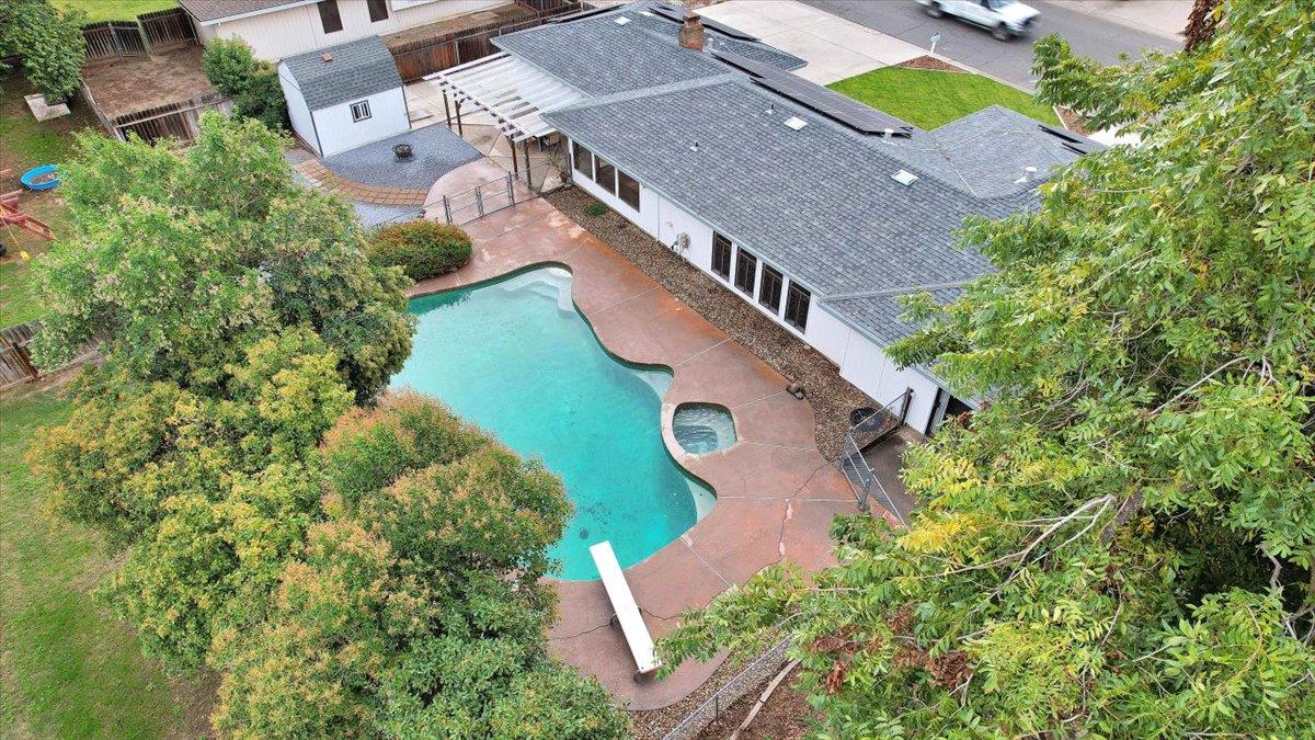 1571 Holly Tree Drive