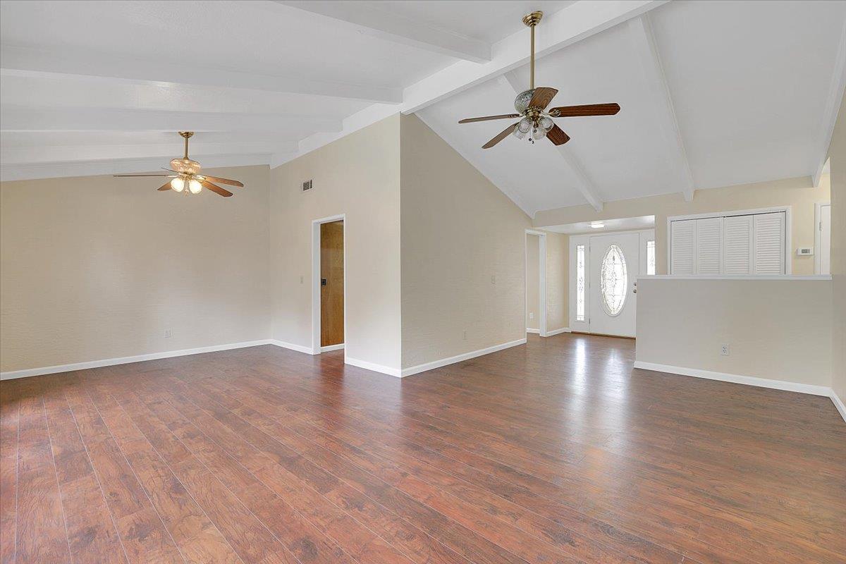 1571 Holly Tree Drive