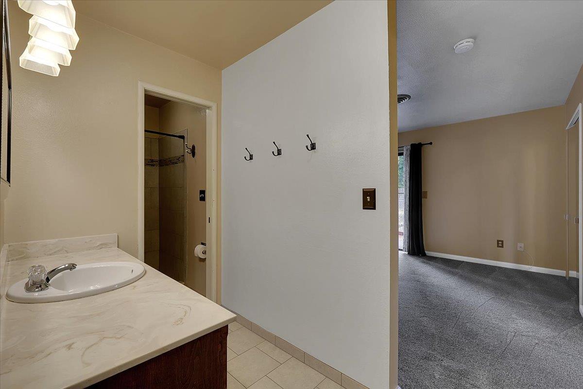 1571 Holly Tree Drive