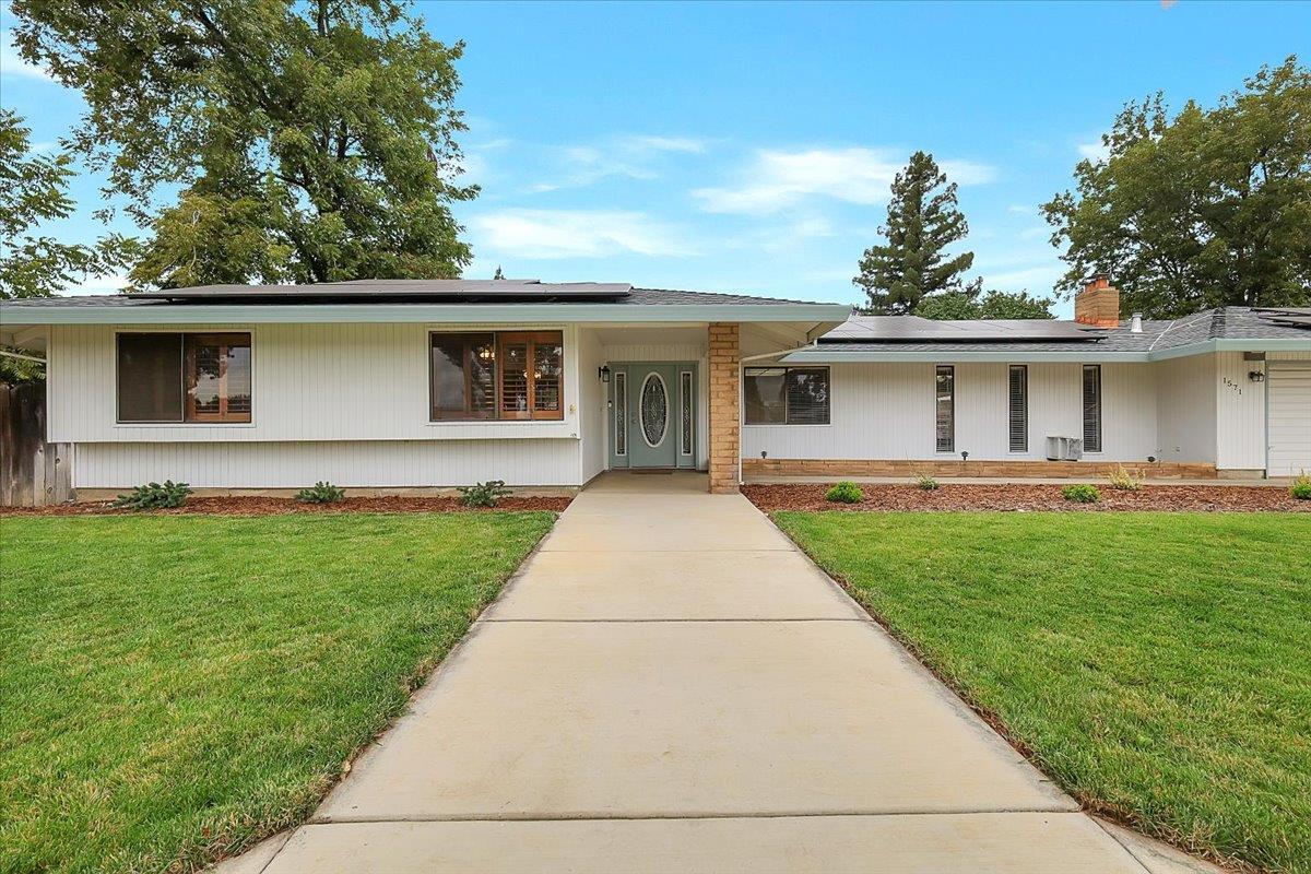 1571 Holly Tree Drive