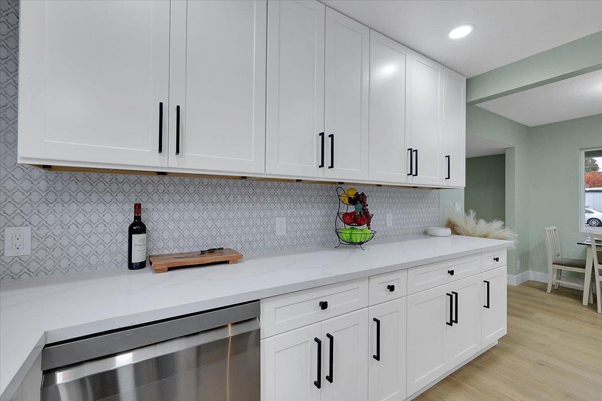 1716 Buchanan Street