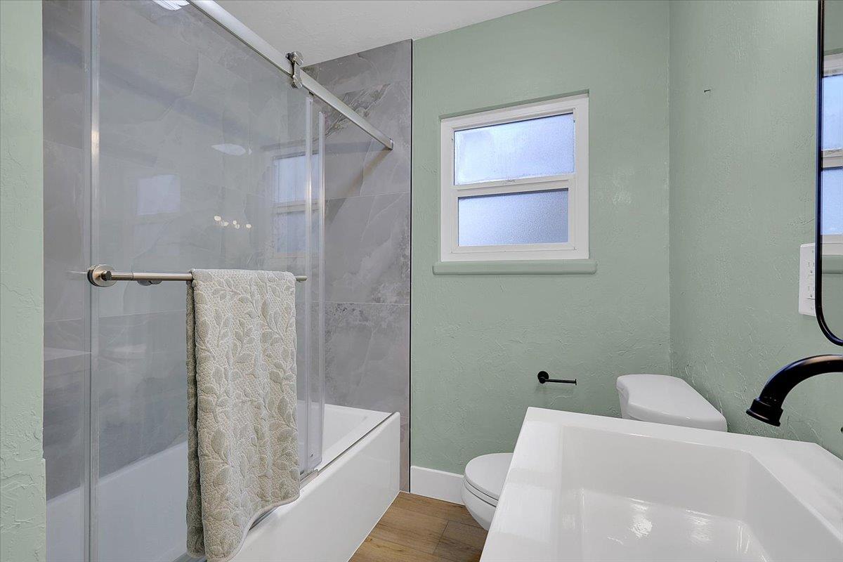 1716 Buchanan Street