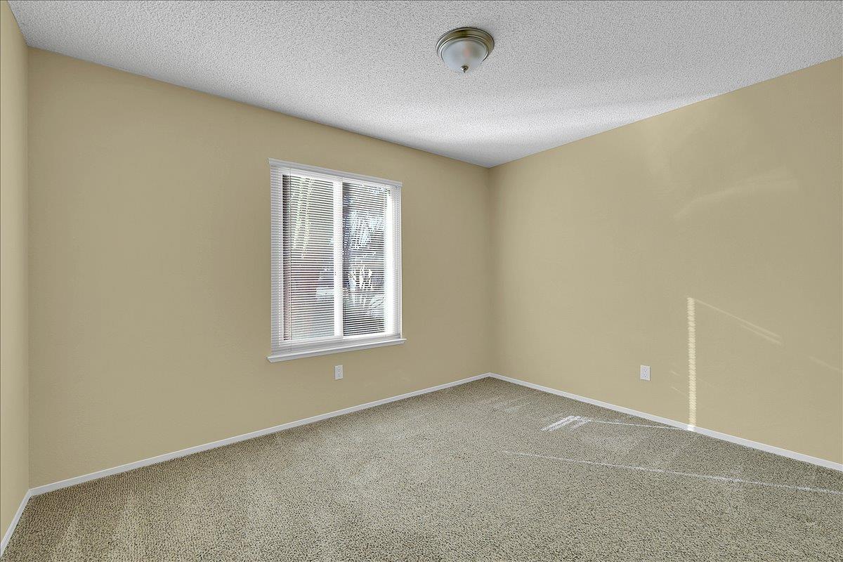 1083 Northgate Drive