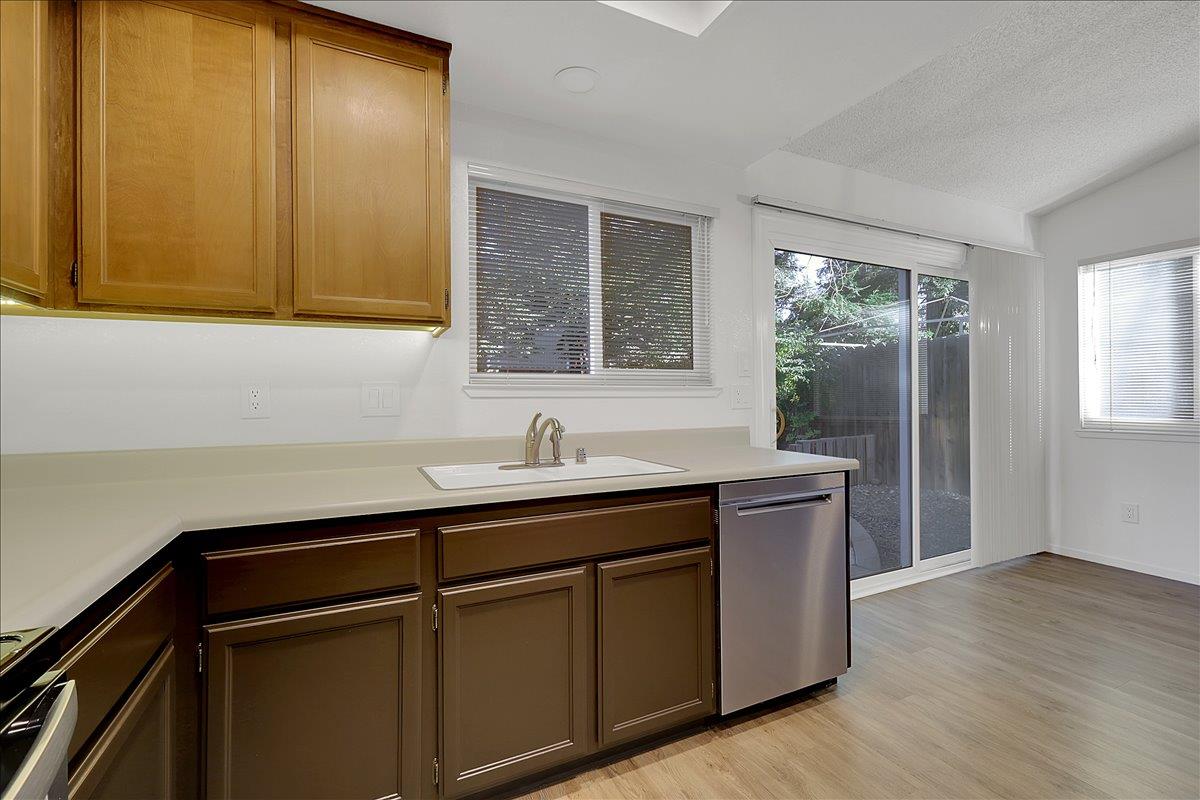 1083 Northgate Drive