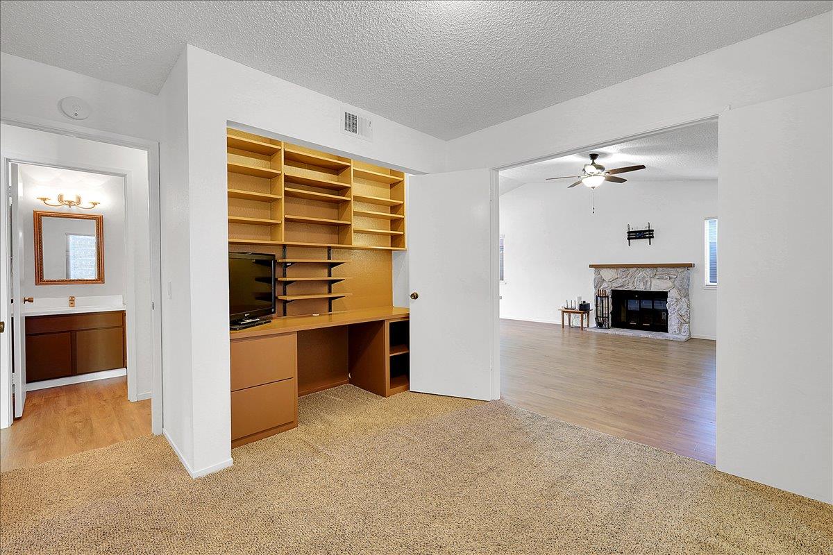 1083 Northgate Drive