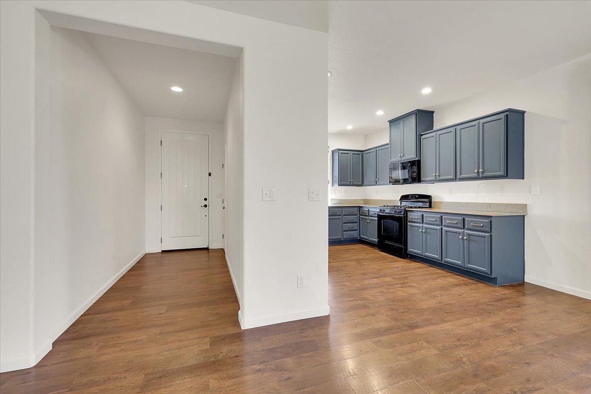 2469 Aberdeen Court