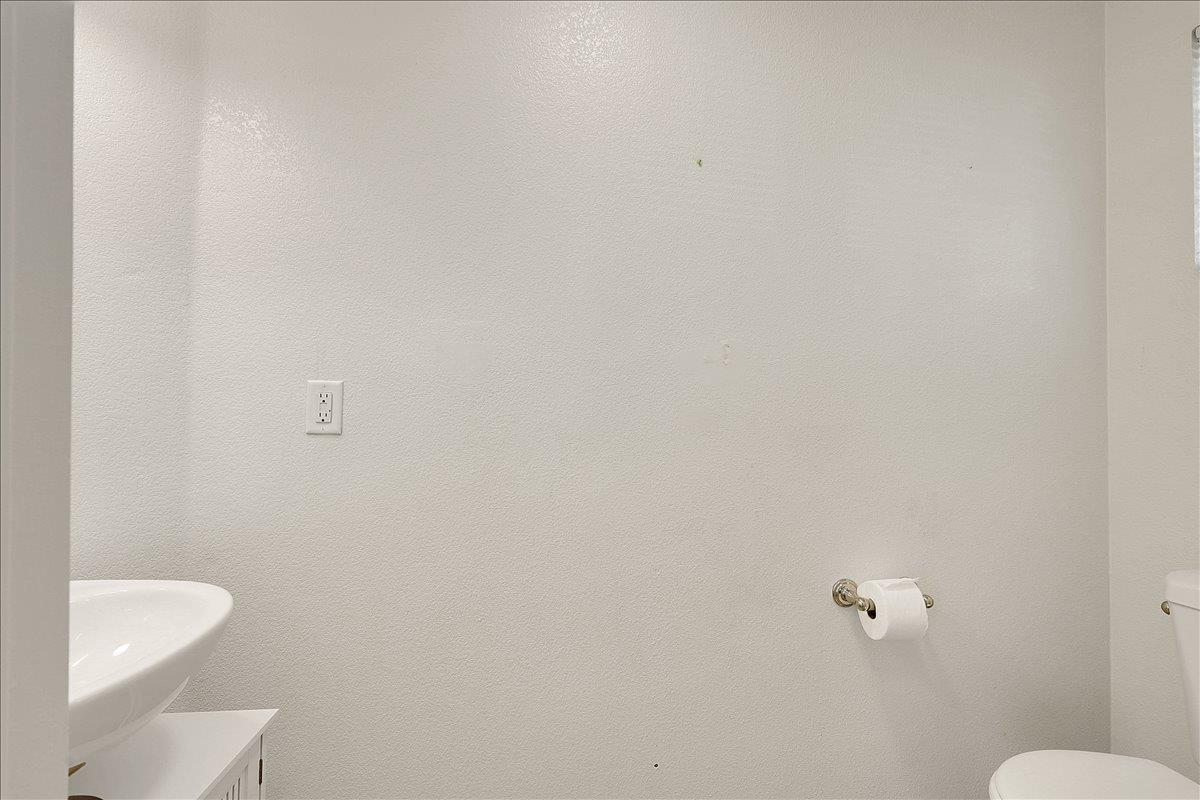 1119 John Wayne Drive