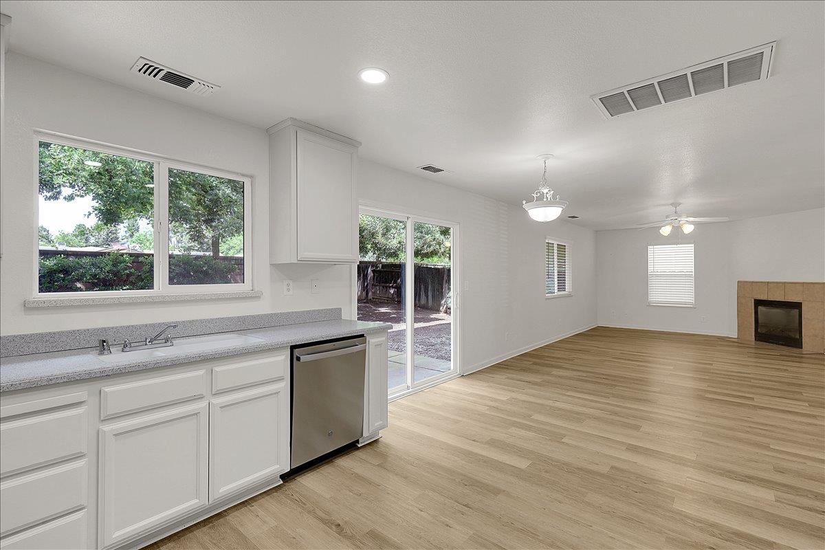 1119 John Wayne Drive