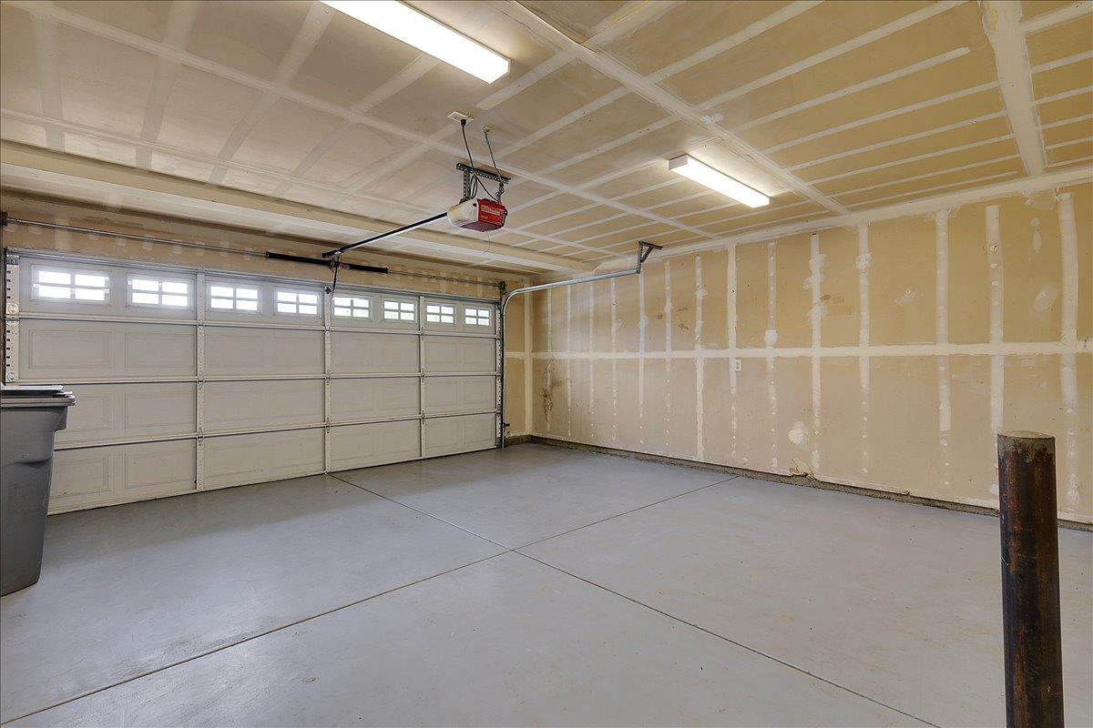 1119 John Wayne Drive