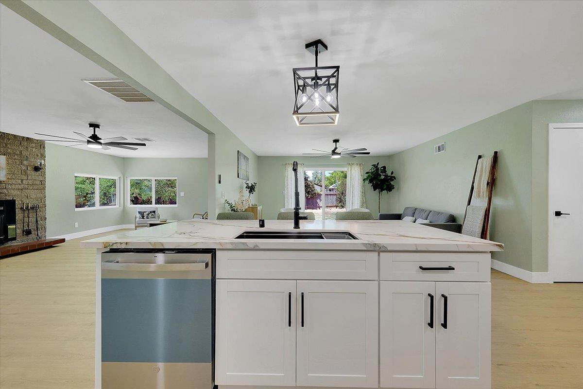 571 Laurel Drive