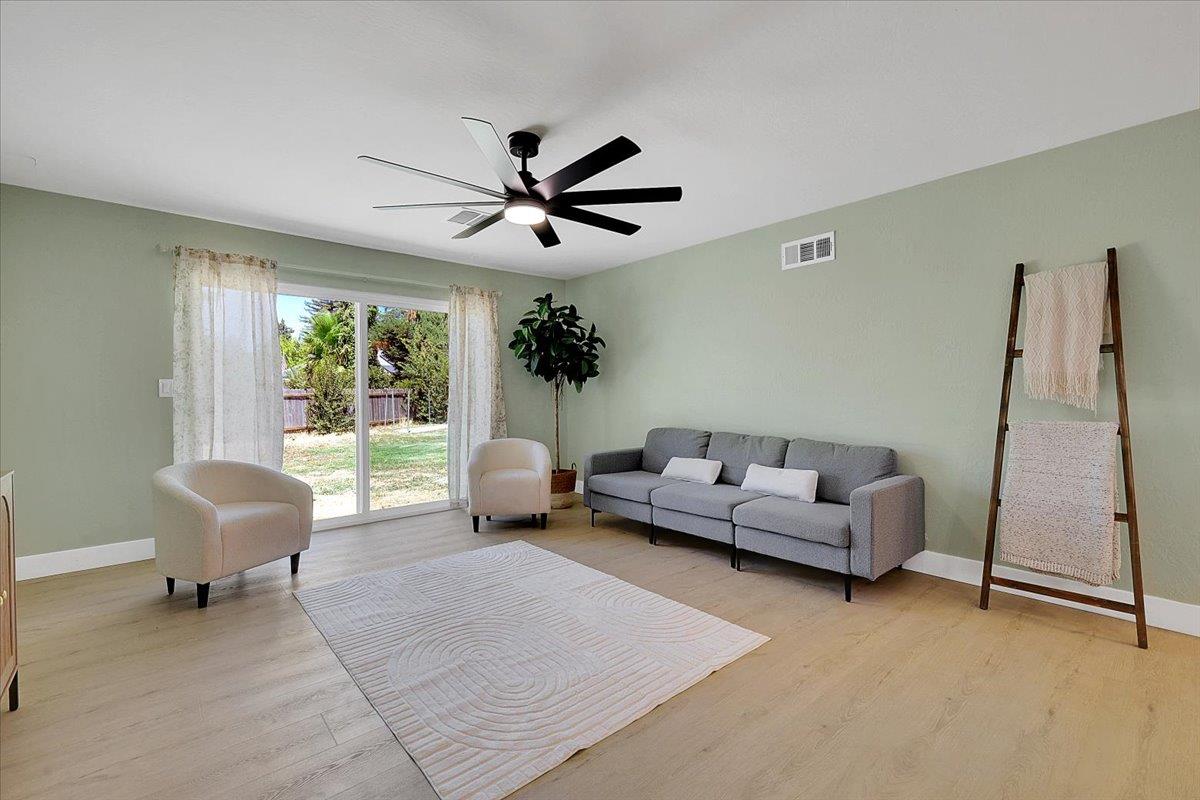 571 Laurel Drive