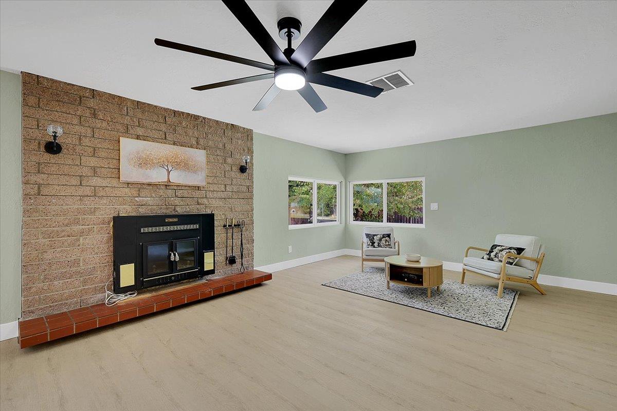 571 Laurel Drive