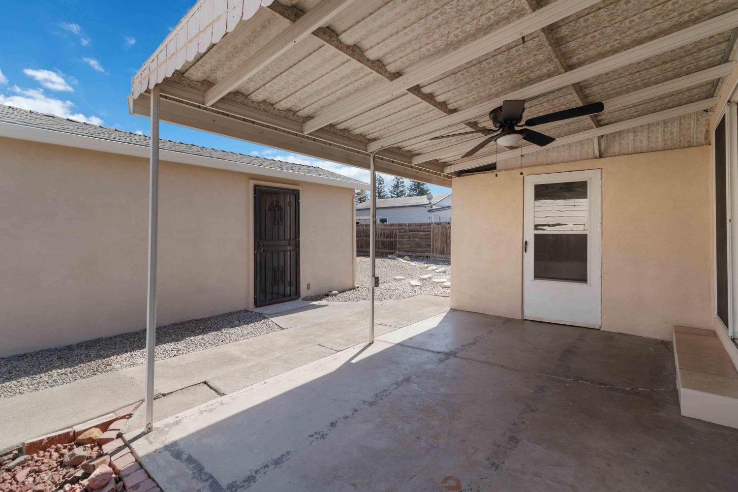 809 N Township Road