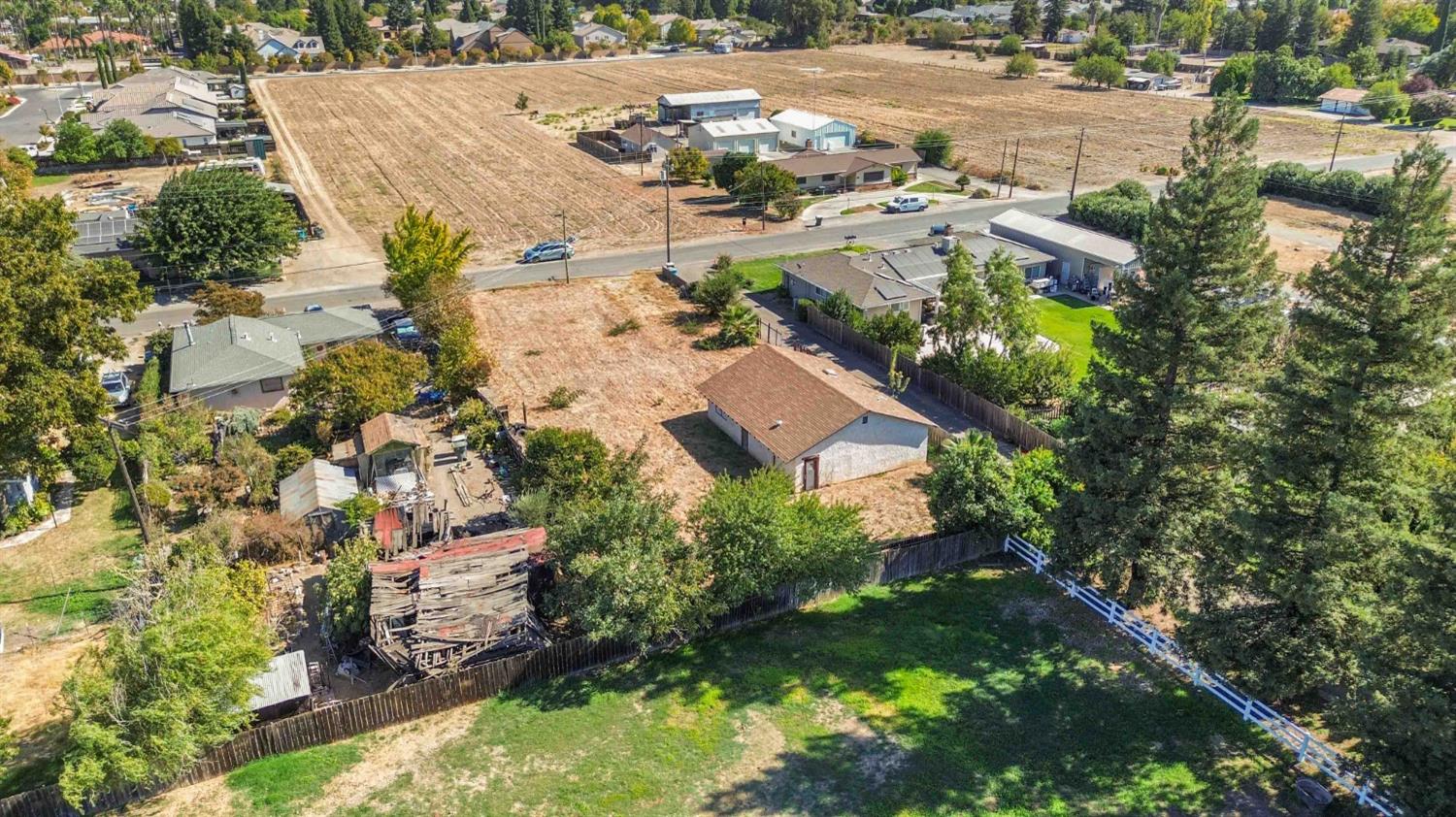 2160 Elmer Avenue