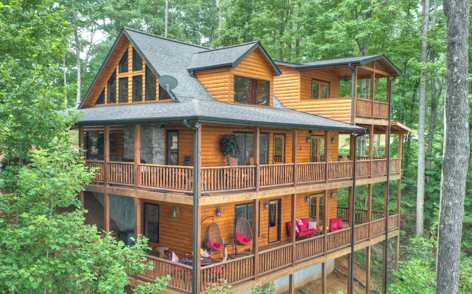 550 Scouts Overlook Lane