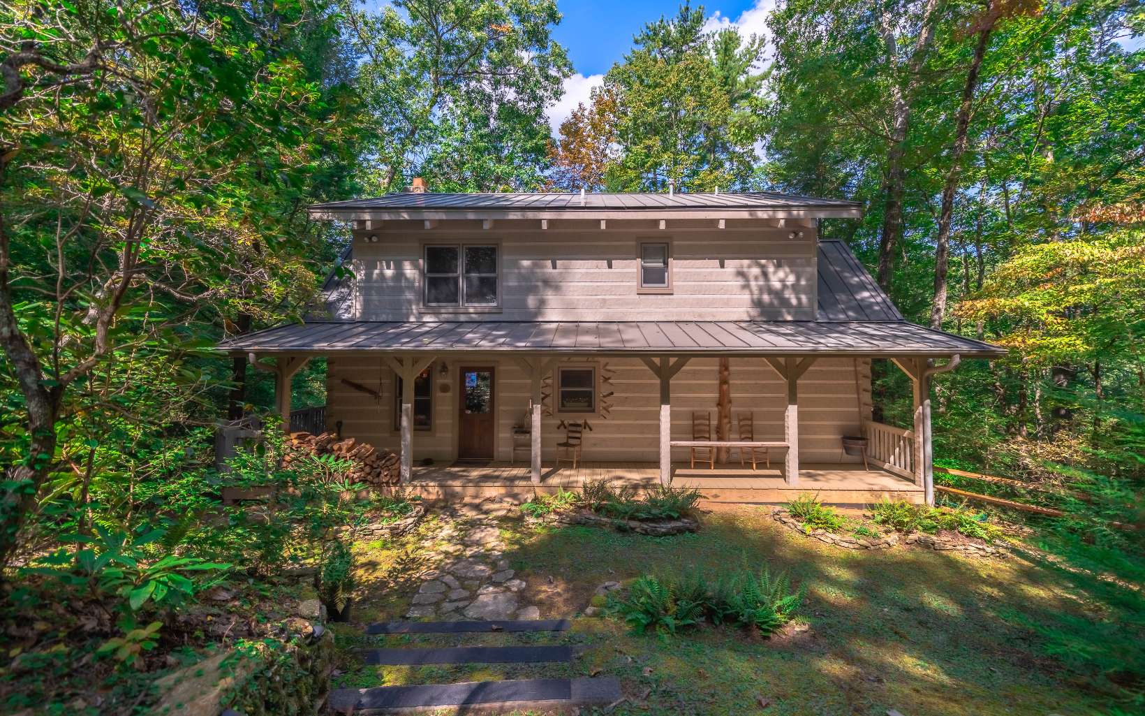 1004 Willys Creek Road