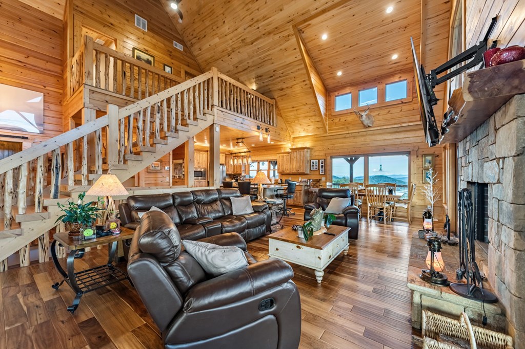 400 Cloudland Trace