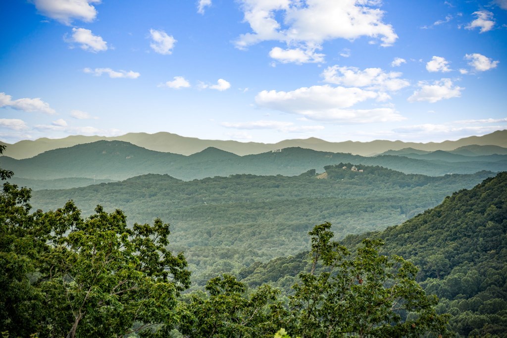 400 Cloudland Trace