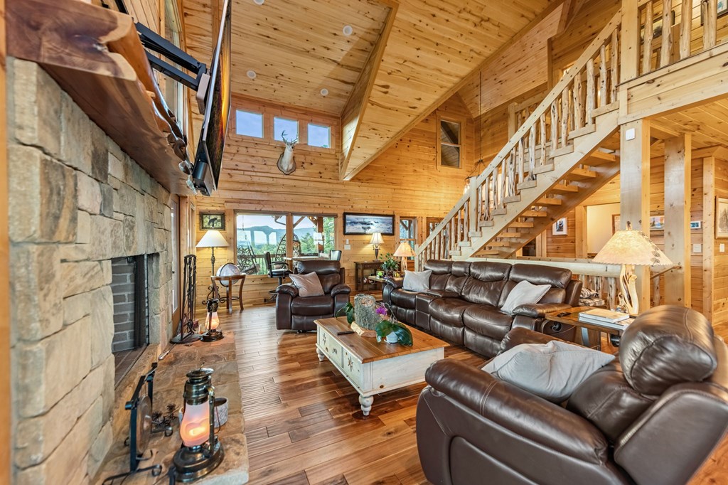 400 Cloudland Trace