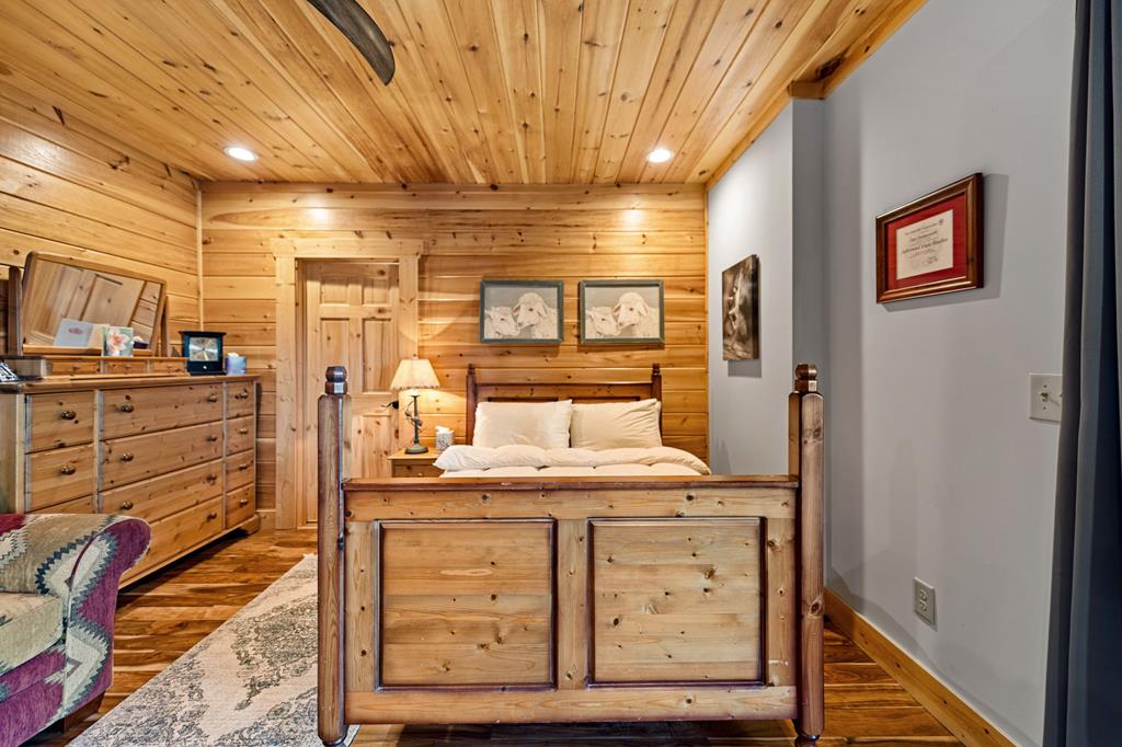 400 Cloudland Trace