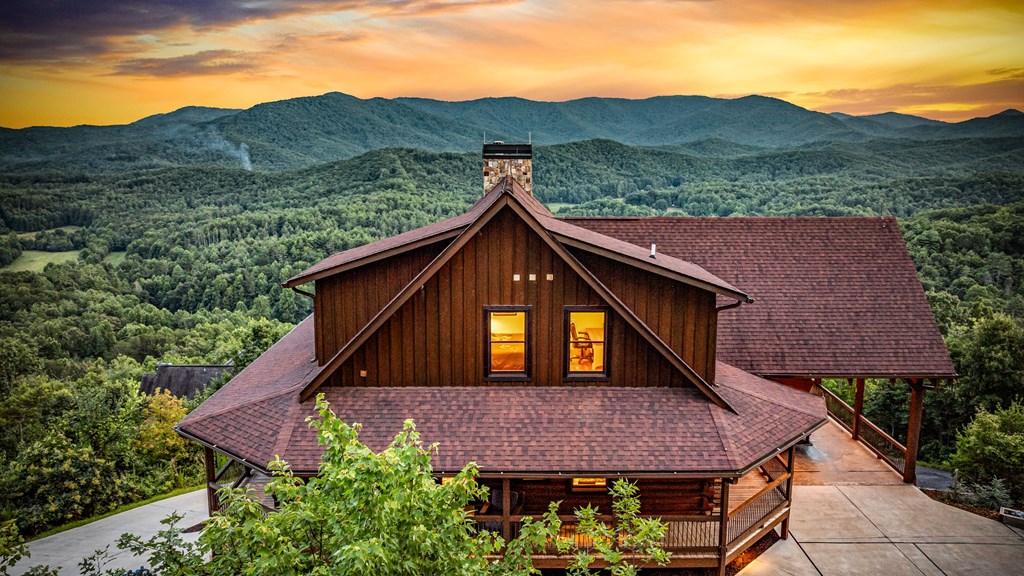 400 Cloudland Trace