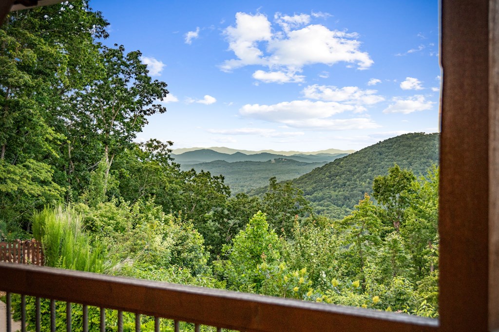 400 Cloudland Trace