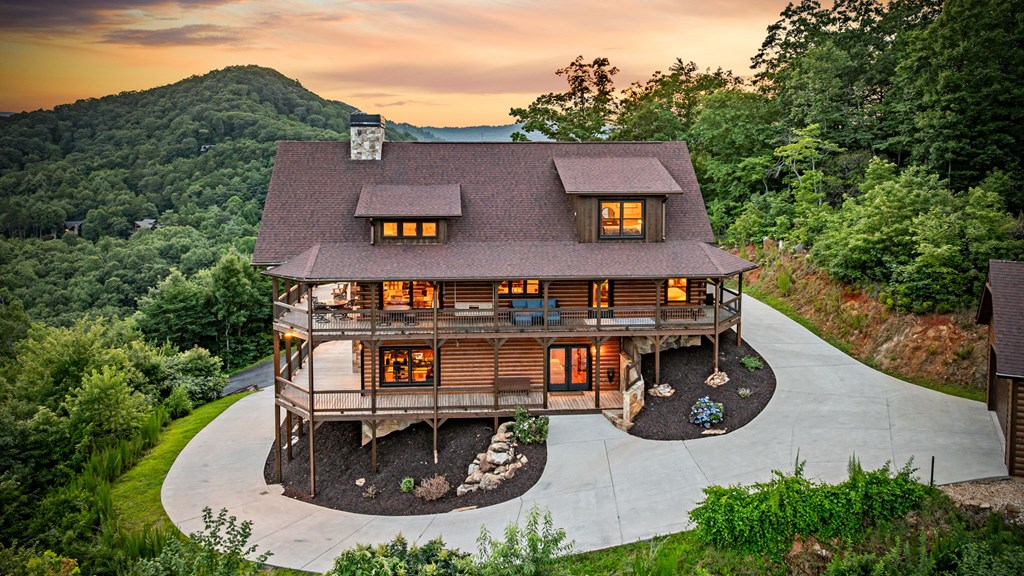 400 Cloudland Trace