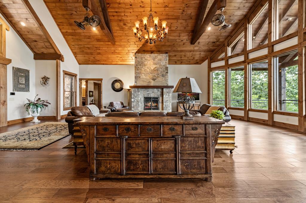 289 Chickadee Drive