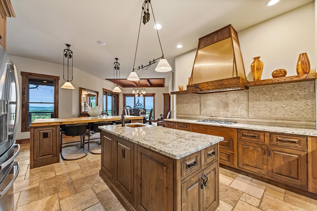 289 Chickadee Drive