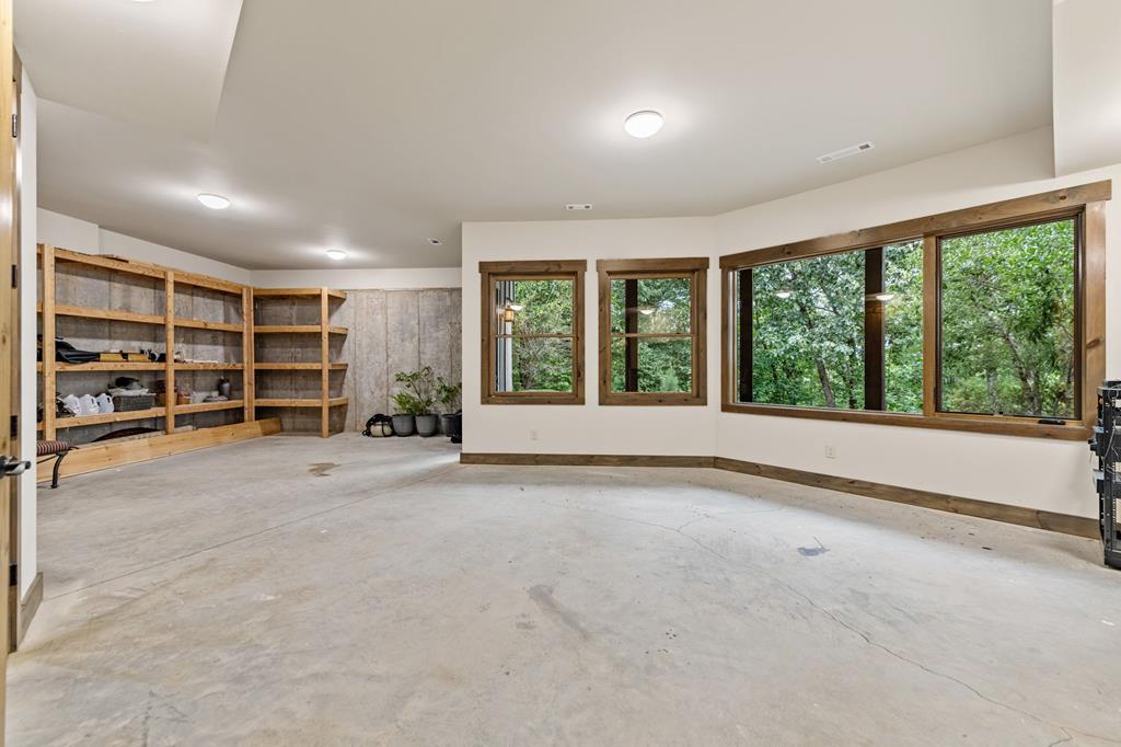 289 Chickadee Drive