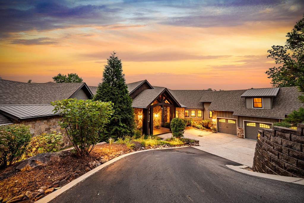289 Chickadee Drive