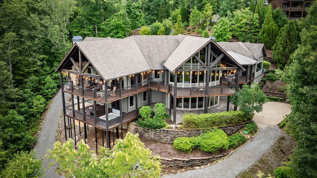 289 Chickadee Drive