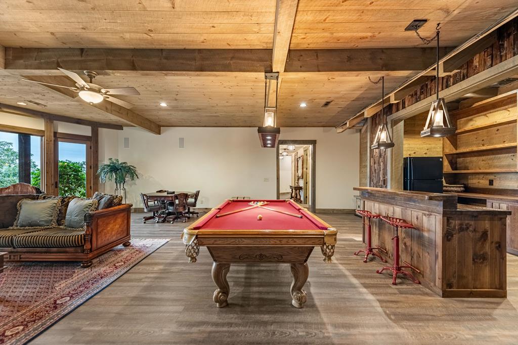 289 Chickadee Drive