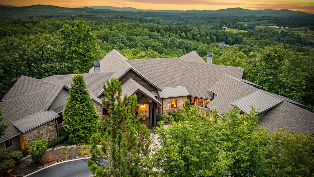 289 Chickadee Drive