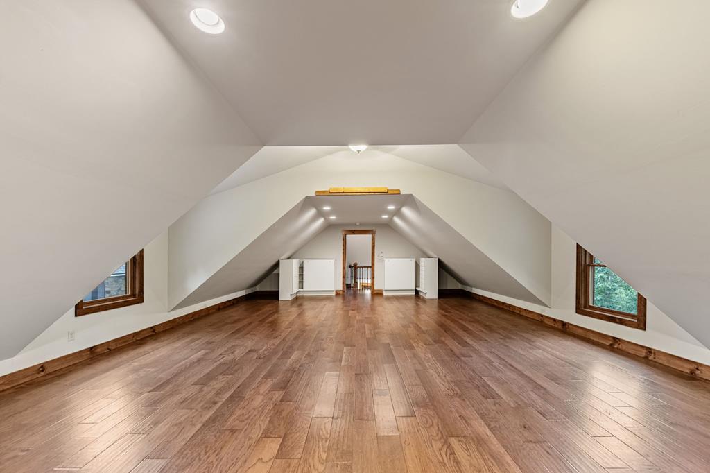 289 Chickadee Drive