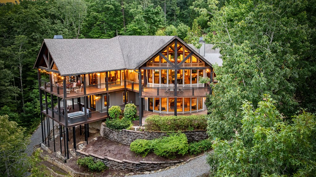 289 Chickadee Drive