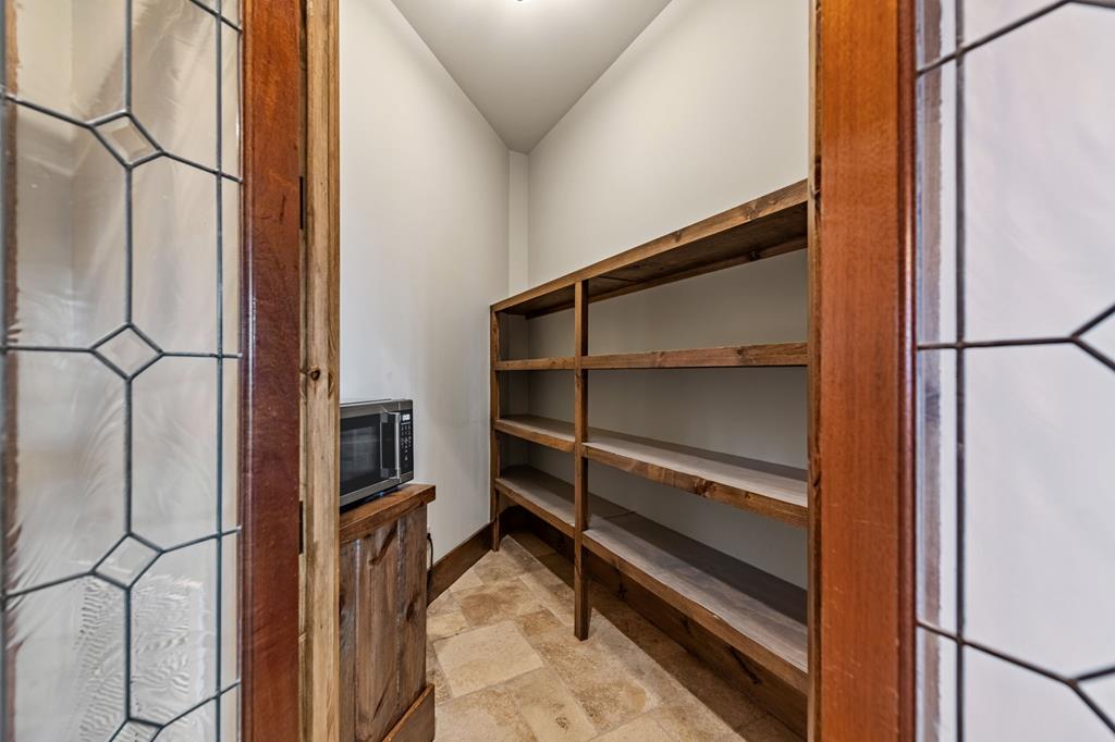 289 Chickadee Drive