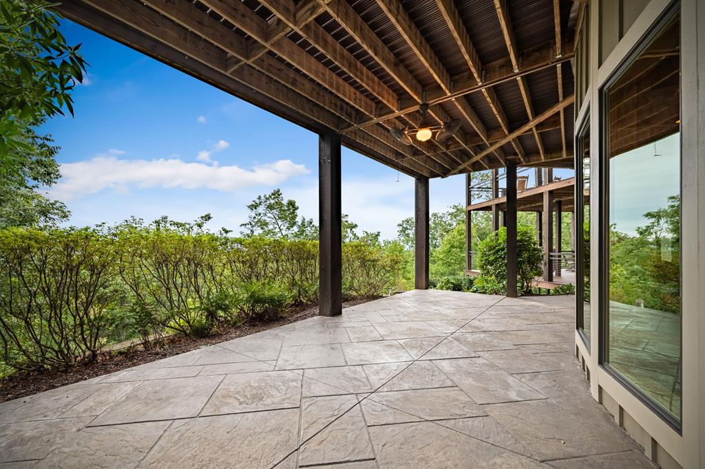 289 Chickadee Drive