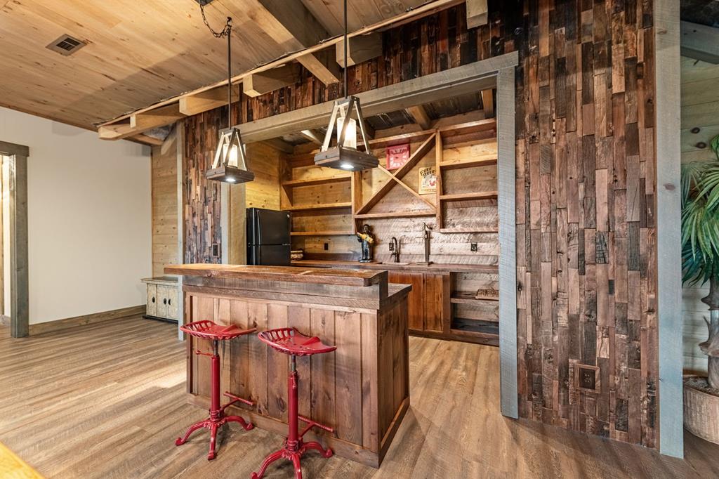 289 Chickadee Drive